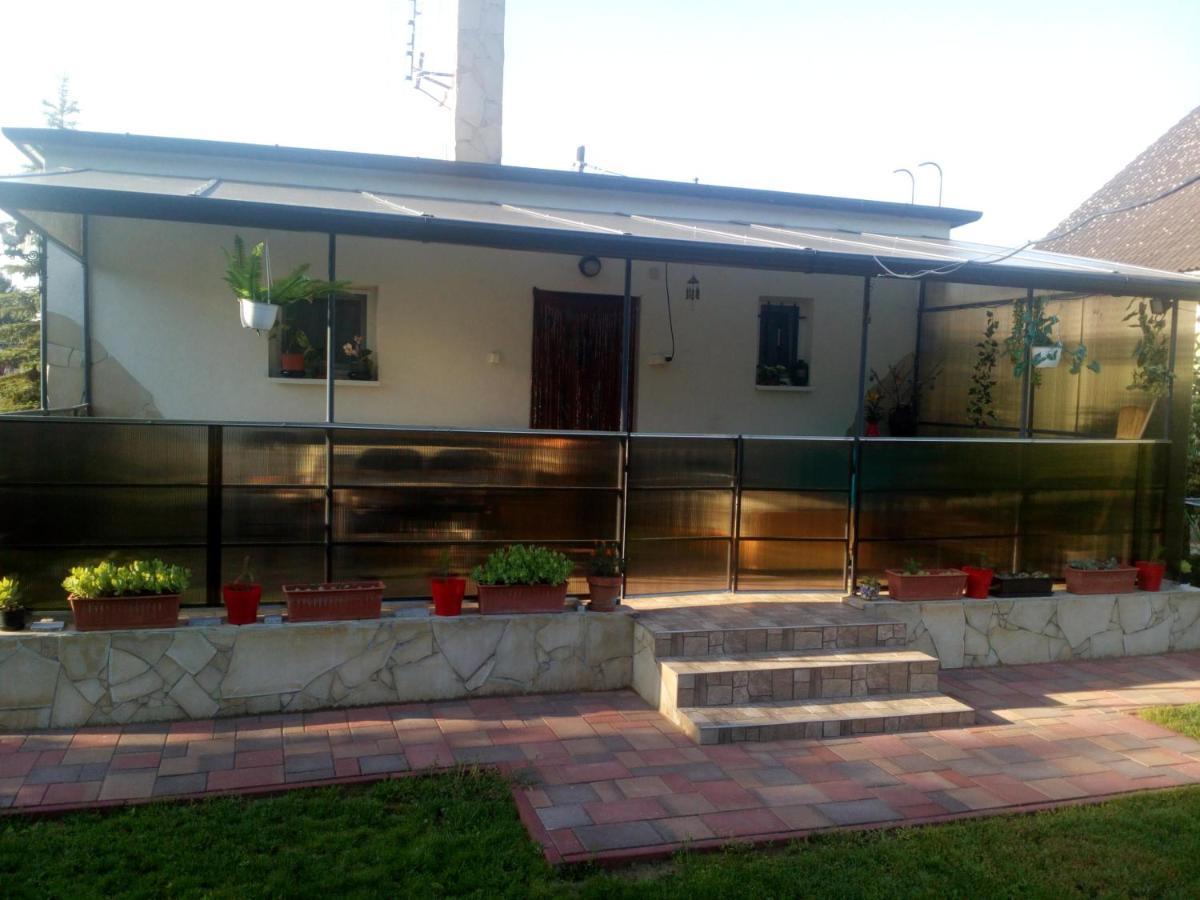 Sunny Apartman Nyíregyháza Dış mekan fotoğraf
