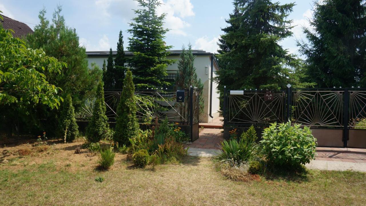 Sunny Apartman Nyíregyháza Dış mekan fotoğraf